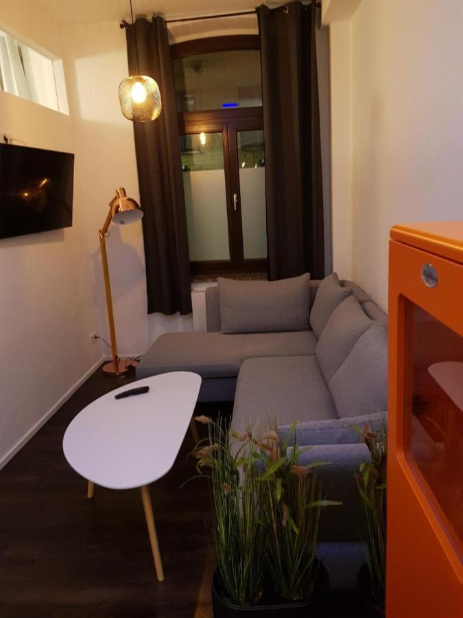 Ferienwohnung Deutzer Freiheit Köln Exterior foto